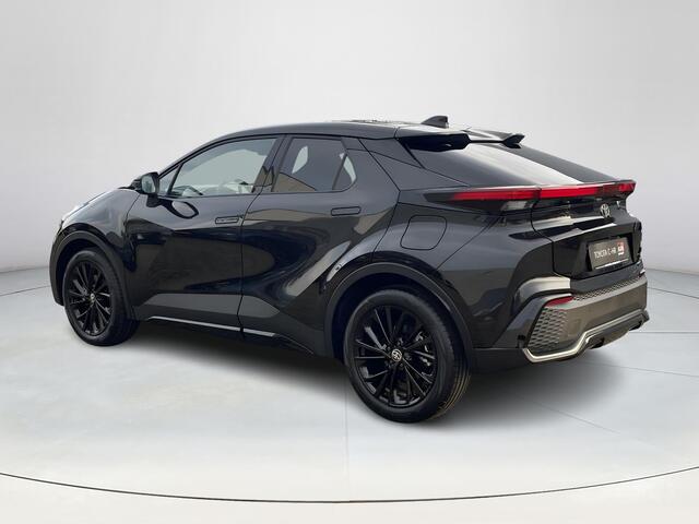 Toyota C-HR 2.0 Plug-in Hybrid 220 Black Edition