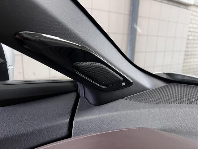 Toyota C-HR 1.8 Hybrid Executive Ultimate | Trekhaak | 18" LMV | ALL-Season | Adap.Cruise | All-in rijklaarprijs