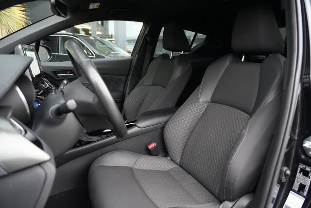 Toyota C-HR 1.8 Hybrid Dynamic 122pk Navigatie/Stoelverwarming/Camera