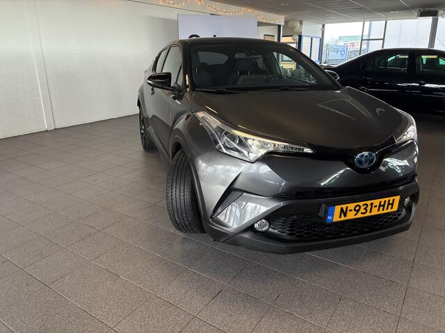 Toyota C-HR 1.8 Hybrid Dynamic Automaat
