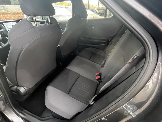 Toyota C-HR 2.0 Plug-in Hybrid 220 Dynamic