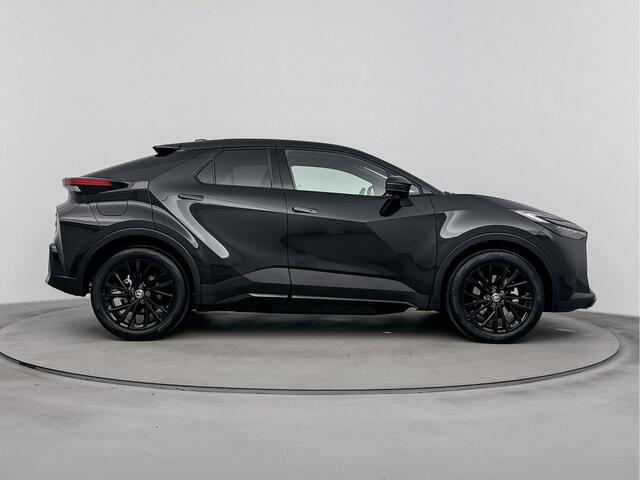 Toyota C-HR 2.0 Plug-in Hybrid 220 Black Edition 2000 inruilpremie