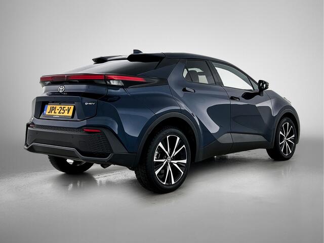Toyota C-HR 1.8 Hybrid 140 Dynamic | Voorstoelen verwarmd | Stuurwiel verwarmd |