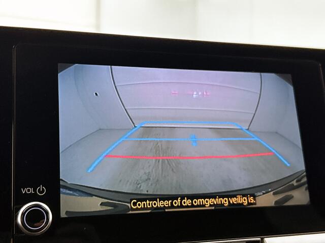 Toyota C-HR 1.8 Hybrid 140 Dynamic | Voorstoelen verwarmd | Stuurwiel verwarmd |