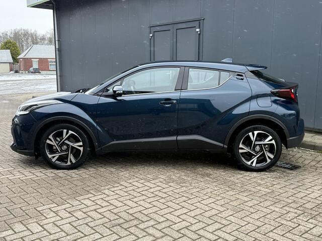Toyota C-HR 2.0 Hybrid Dynamic Automaat / Navigatie / Cruise Control Adaptief / Bluetooth / Camera / sensoren voor & Achter / BSW