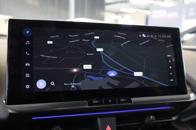 Toyota C-HR 2.0 PHEV 220 Executive | Premium Pack