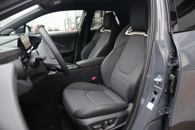 Toyota C-HR 2.0 PHEV 220 Executive | Premium Pack