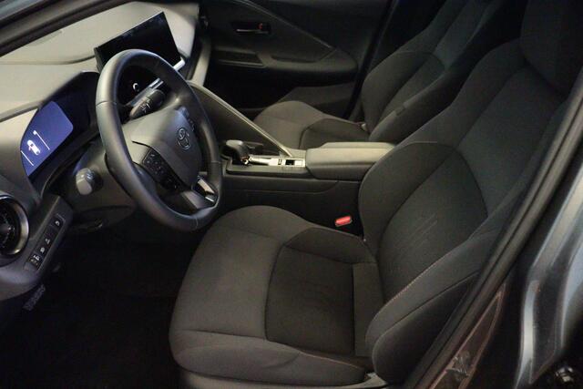Toyota C-HR 2.0 Plug-in Hybrid 220 Dynamic | APPCONNECT | CAMERA + PDC | ADAP CRUISE | STUUR / STOELVERW | LANE-ASSIST / WARNING |