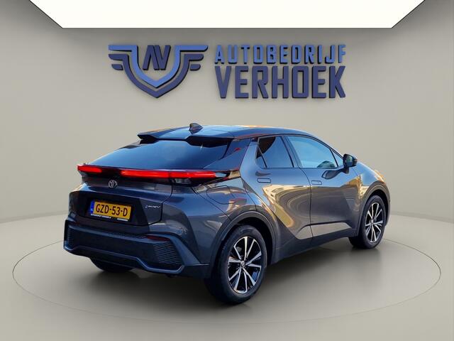 Toyota C-HR 2.0 Plug-in Hybrid 220 Dynamic - NL Auto - Luxe uitvoering