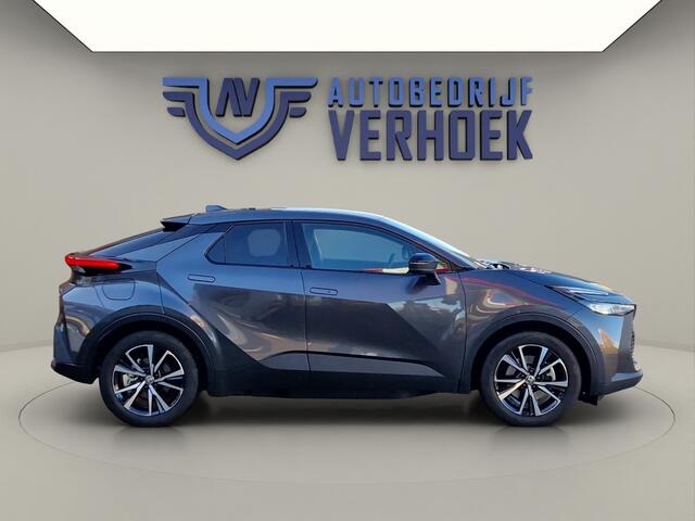 Toyota C-HR 2.0 Plug-in Hybrid 220 Dynamic - NL Auto - Luxe uitvoering
