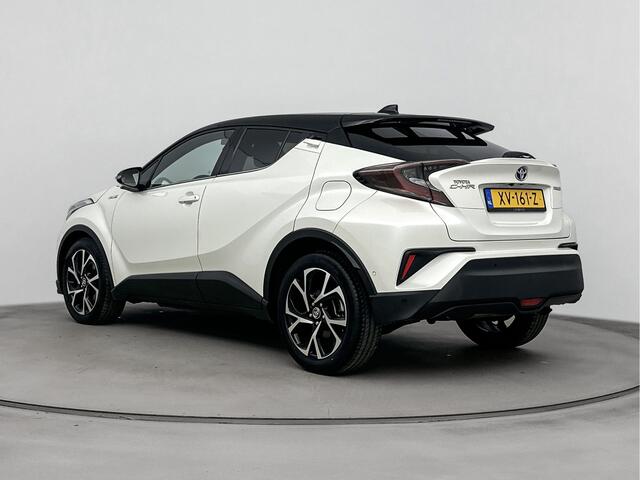 Toyota C-HR 1.8 Hybrid Style | Parkeerassistent | Stoelverwarming | Navigatie