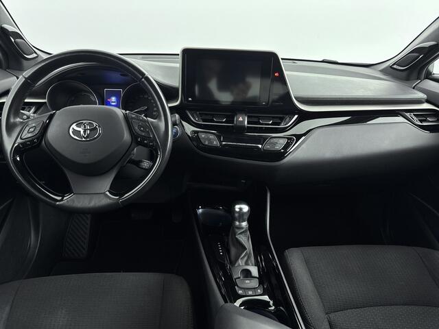 Toyota C-HR 1.8 Hybrid Style | Parkeerassistent | Stoelverwarming | Navigatie
