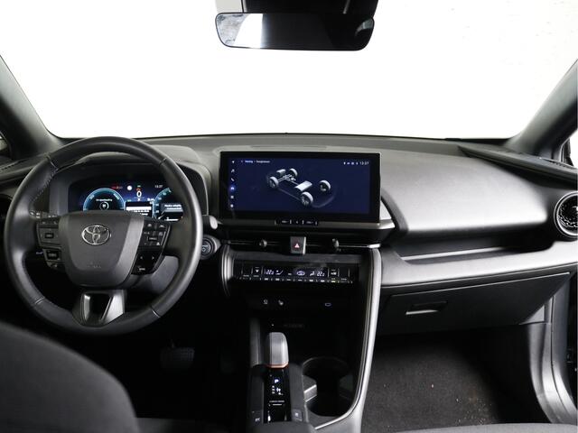Toyota C-HR 1.8 Hybrid 140 First Edition | 12,3" scherm | Elektrische achterklep | 360 camera |