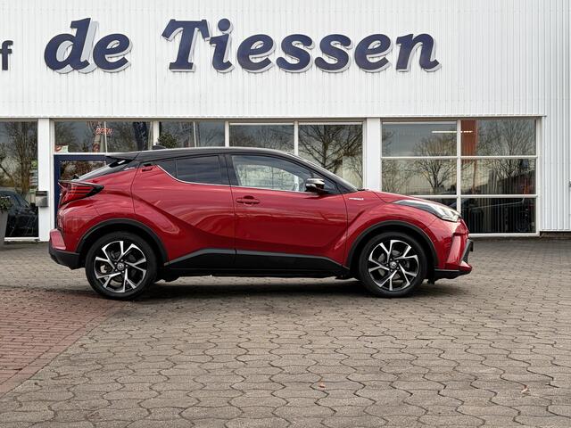 Toyota C-HR 1.8 Hybrid Bi-Tone Camera, Stuurvrw., Carplay, Rijklaar met beurt & garantie!