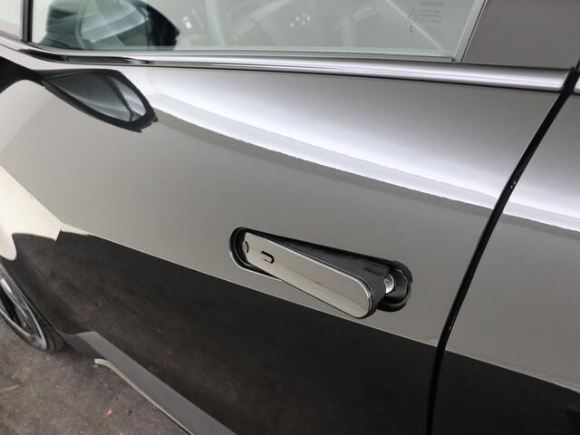 Toyota C-HR 2.0 Plug-in Hybrid 220 Black Edition | Actieprijs|