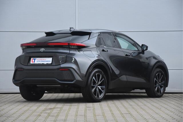 Toyota C-HR 2.0 Plug-in Hybrid 220 Dynamic