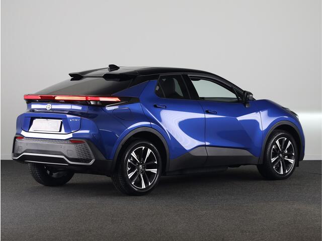Toyota C-HR 2.0 Plug-in Hybrid 220 Dynamic *NIEUW* | Direct leverbaar! | ZO