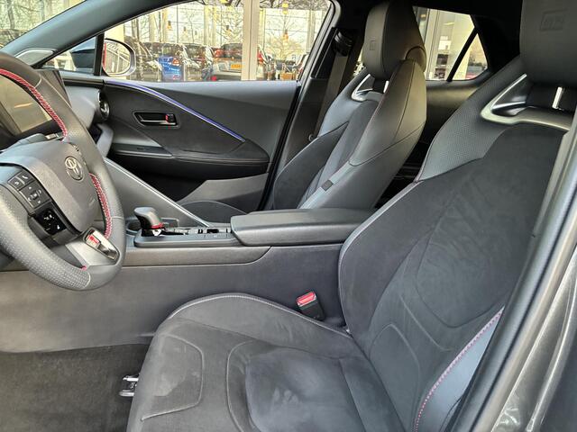 Toyota C-HR 2.0 Hybrid 200 GR SPORT PLUS | JBL | Navigatie | Achteruitrijcamera | Dodehoek Assistent