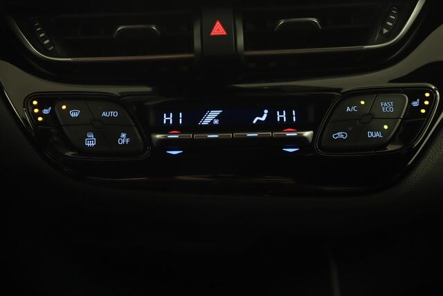 Toyota C-HR 1.8 Hybrid Business Intro | Stoel en stuurwiel verwarming | Navigatie |