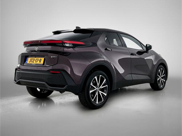 Toyota C-HR 1.8 Hybrid 140 Dynamic | Stoelverwarming | Stuurverwarming | Blind spot Detectie |