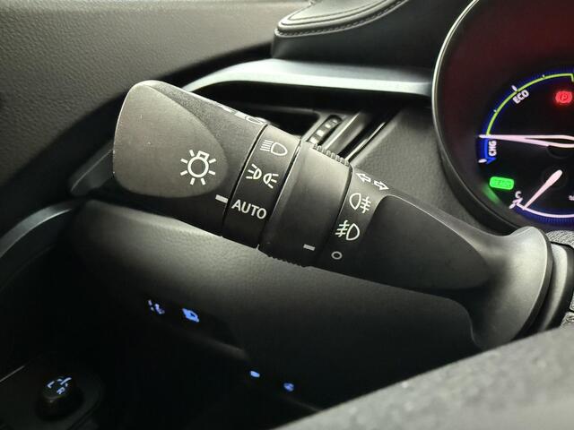 Toyota C-HR 1.8 Hybrid Business Plus