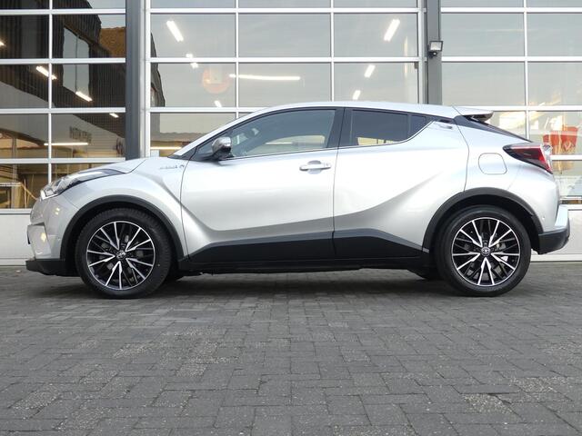 Toyota C-HR 1.8 Hybrid Executive *t/m 10de bouwjaar garantie!