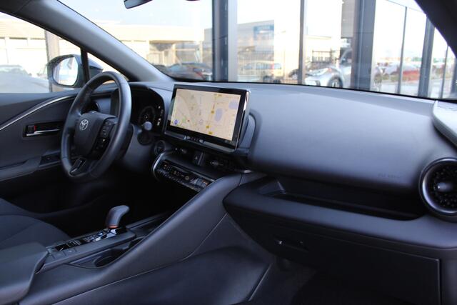Toyota C-HR 1.8 Hybrid 140 First Edition | Rijklaar | Apple/Android | Navi | Stoel-/Stuurverwarming | Dodehoekdetectie | Camera | Keyless | LED