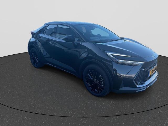 Toyota C-HR 2.0 Plug-in Hybrid 220 Black Edition