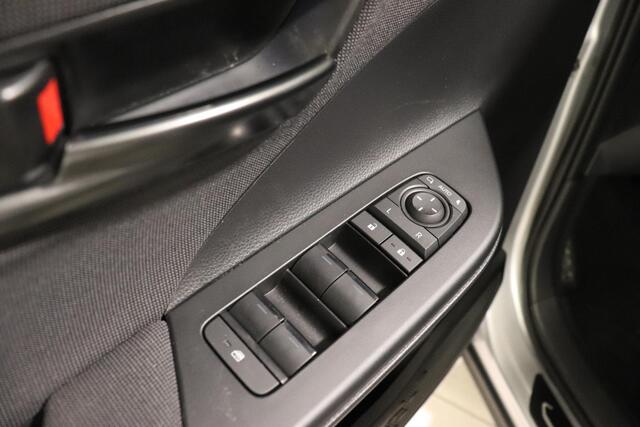 Toyota C-HR Hybrid 140 First Edition, BSM, NAVI, Stuur & Stoelverwarming!