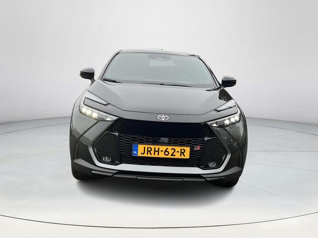 Toyota C-HR 2.0 Plug-in Hybrid 220 Black Edition | Navigatie | Apple CarPlay/Android auto | Achteruitrijcamera | Head-Up display | Elektrische achterklep