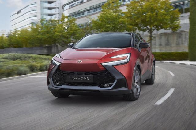 Toyota C-HR 1.8 Hybrid 140 Active ¤33.650,- RIJKLAAR! Nu ¤2.645,- voordeel! Nu extra scherp geprijsd!