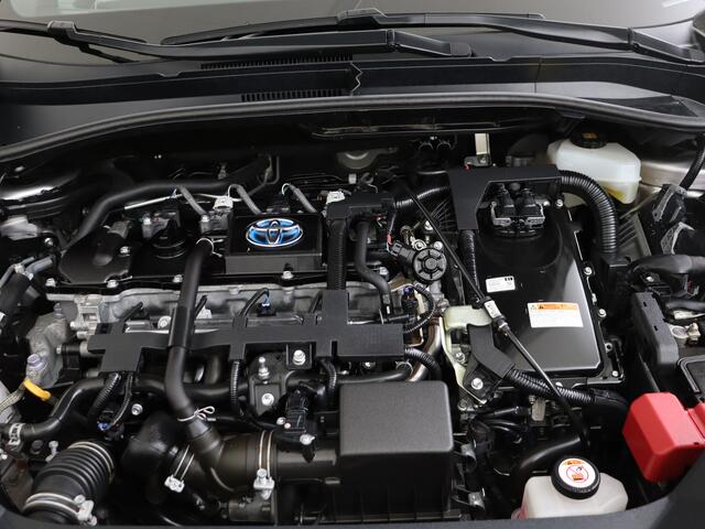 Toyota C-HR 1.8 Hybrid Dynamic | Stoelverwarming | Dealeronderhouden | Achteruitrijcamera |