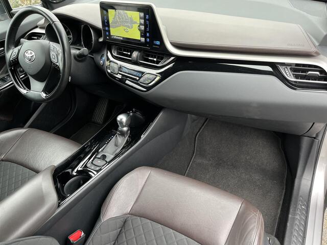 Toyota C-HR 1.8 Hybrid Executive | Navigatie | Dode hoek waarschuwing | Parkeersensoren | Stoelverwarming |