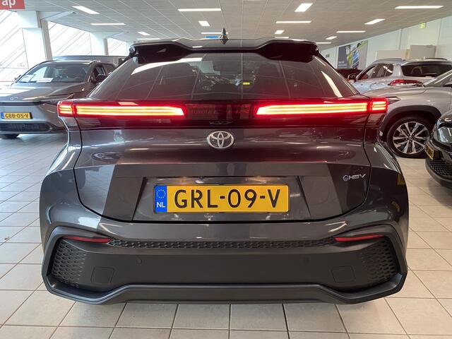 Toyota C-HR 1.8 Hybrid 140 First Edition | 360 graden camera