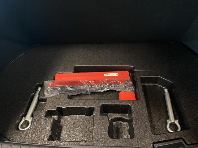 Toyota C-HR 1.8 Hybrid 140 First Edition | 360 graden camera