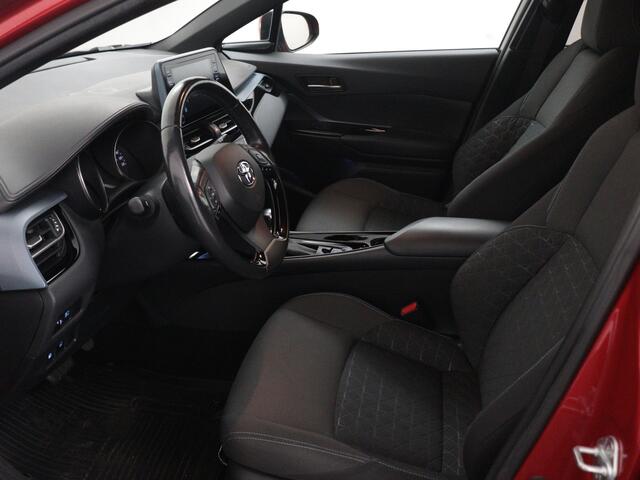 Toyota C-HR 1.8 Hybrid Business Plus Limited | Trekhaak | Stoelverwarming | Stuurwiel verwarmd | Adaptive Cruise Control | Camera | Parkeersensoren | LM velgen |