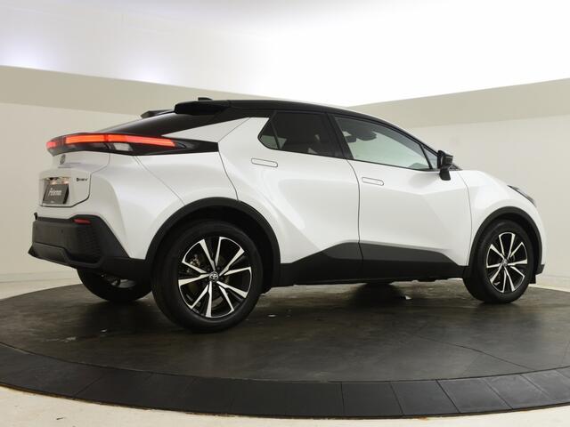 Toyota C-HR 1.8 Hybrid 140 Style Bi Tone | Elektrische A. Klep | Blindspot