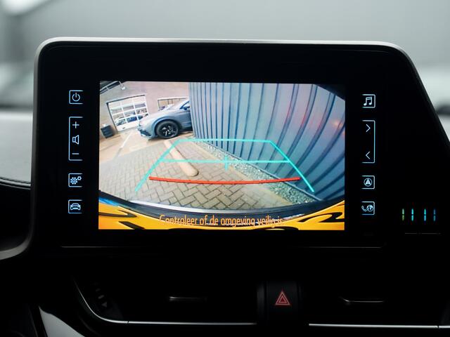 Toyota C-HR 1.2 Dynamic | Leder | Stoelverw. | Camera | Prijs Rijklaar!!