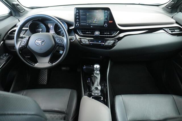 Toyota C-HR 2.0 Hybrid Executive, Leder, BSM