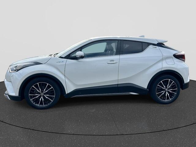 Toyota C-HR 1.8 Hybrid Executive Ultimate RIJKLAAR | Navigatie | PDC | Camera | Trekhaak | Blind Spot