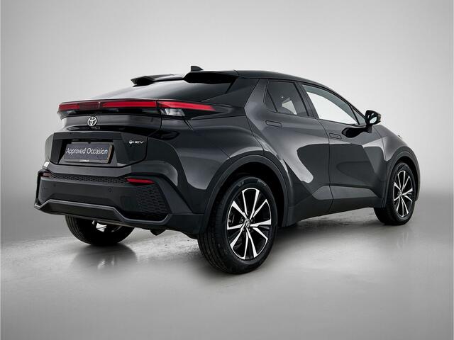 Toyota C-HR 1.8 Hybrid 140 Dynamic + Winter Pakket | Stuurwielverwarming | Keyless entry | Blind Spot Monitoring | 18 "LM |