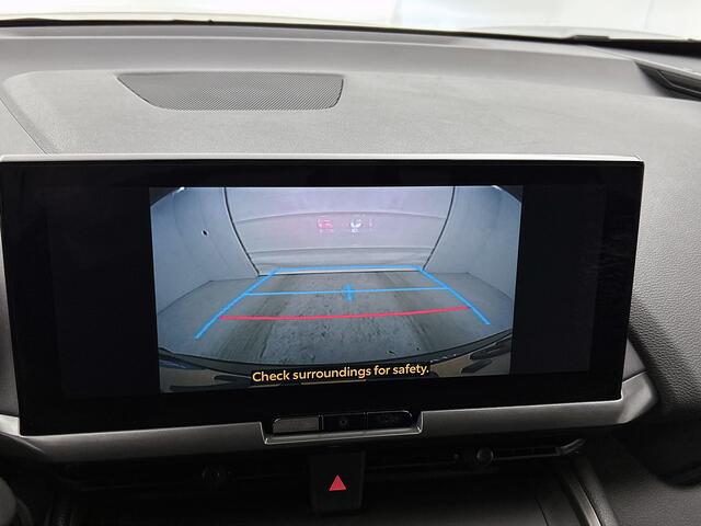 Toyota C-HR 1.8 Hybrid 140 Dynamic + Winter Pakket | Stuurwielverwarming | Keyless entry | Blind Spot Monitoring | 18 "LM |