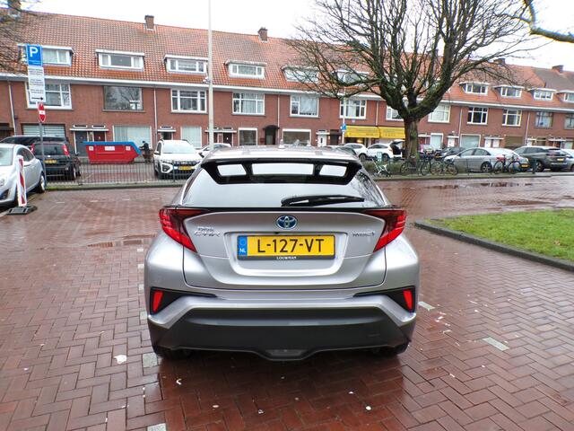 Toyota C-HR 1.8 Hybrid Style 1E EIGENAAR TOYOTA DEALER ONDERHOUDEN.......