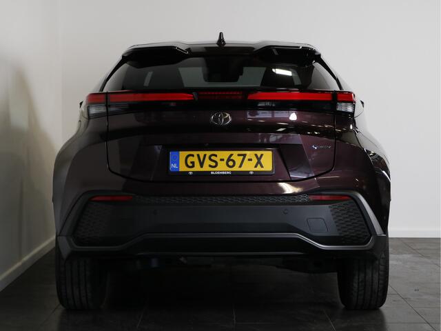 Toyota C-HR 1.8 Hybrid 140 Dynamic | Apple Carplay | Toyota Safety Sense |