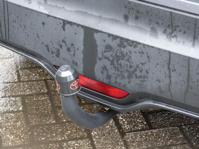 Toyota C-HR 1.8 Hybrid Dynamic TREKH. | ACC | ECC | LMV | CAMERA