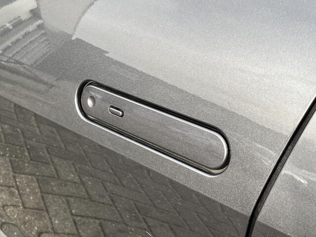 Toyota C-HR 1.8 Hybrid 140 First Edition