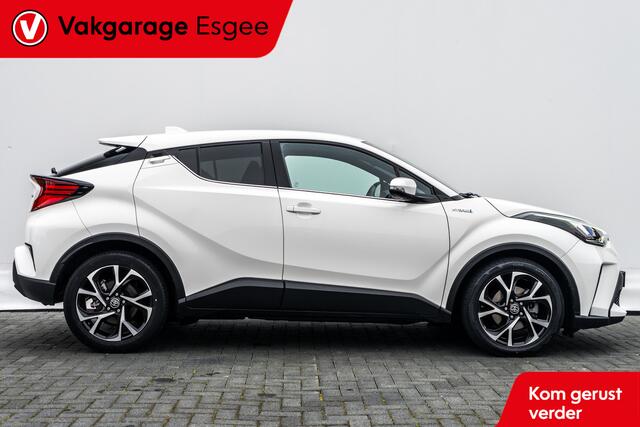 Toyota C-HR 1.8 Hybrid First Edition | Automaat | NED auto | Clima | Pdc | Keyless entry | |DAB Audio | Camera | stoelen verwarmd | Cruise adaptief |18 INCH Lmv |