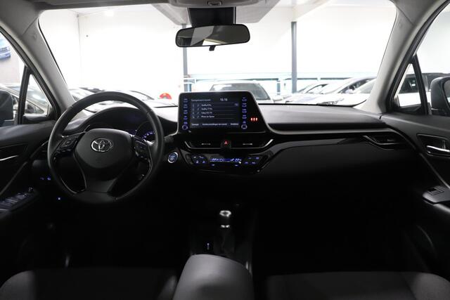 Toyota C-HR 1.8 Hybrid Active, Apple Carplay / Android Auto, LM velgen, Camera, DAB+, Cruise & Climate control!