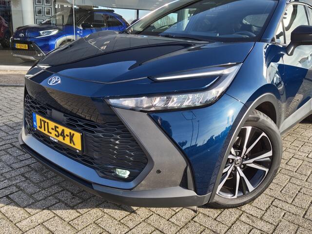 Toyota C-HR 1.8 Hybrid 140 First Edition | Sensoren v/a | Blind Spot | Stoel