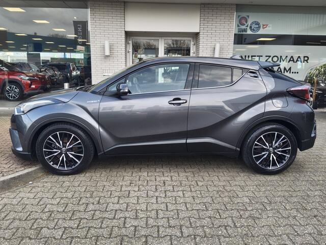 Toyota C-HR 1.8 Hybrid Executive | Navi | Sensoren v/a | Half Leder | Stoelv